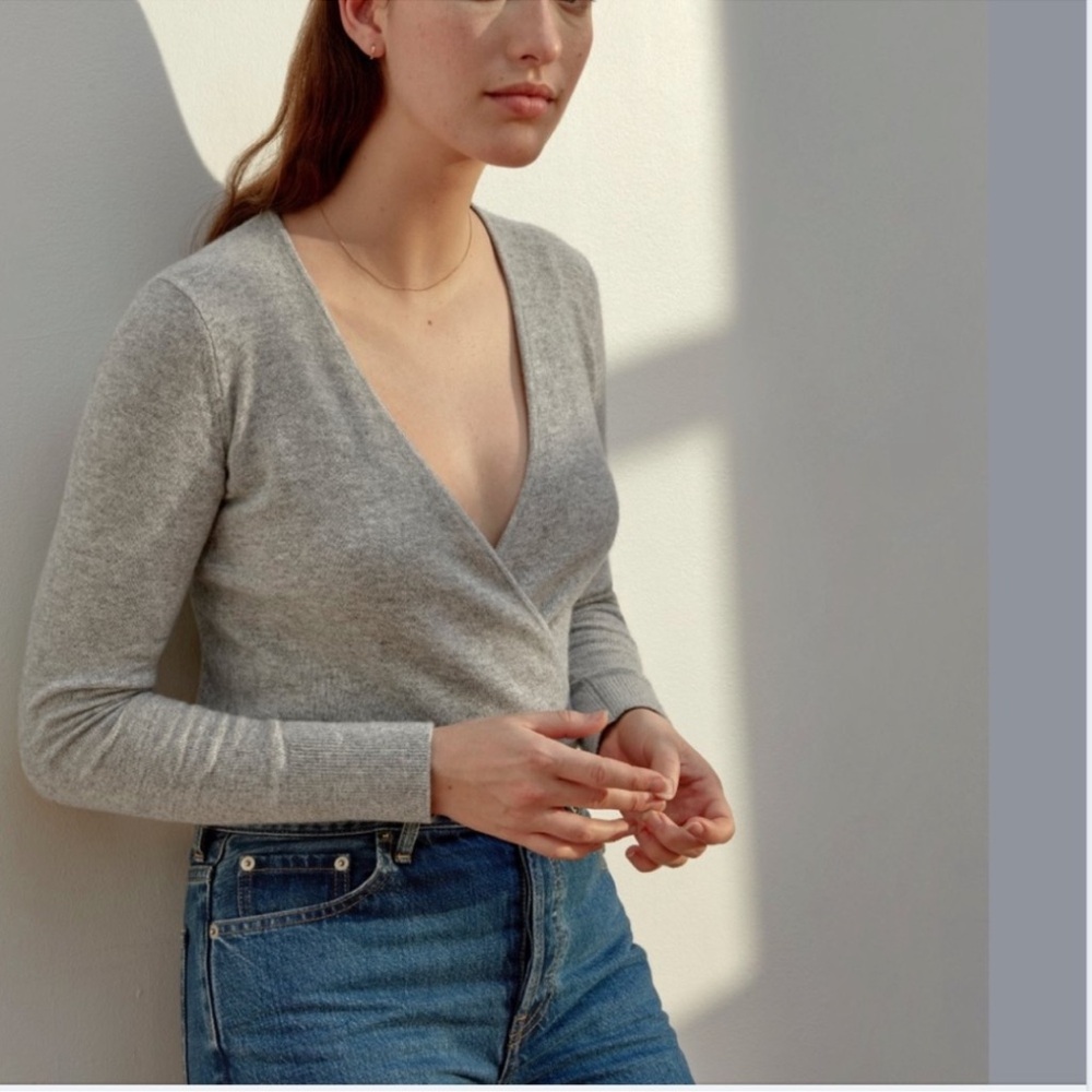 Everlane Light Gray V-Neck Wrap Sweater